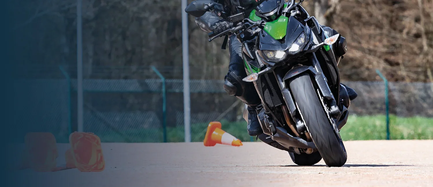 Motorradleasing so einfach wie nie. Für Fahrschulen, Verkehrsclubs, Polizei & Co. - Wir haben die Leasingmöglichkeiten.